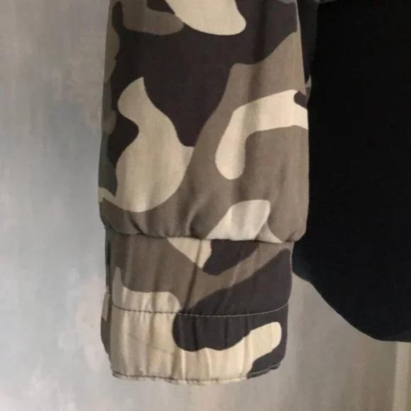 Mango Women's Reversible Camo Print Bomber Jacket, Size Medium - Picture 4 of 8